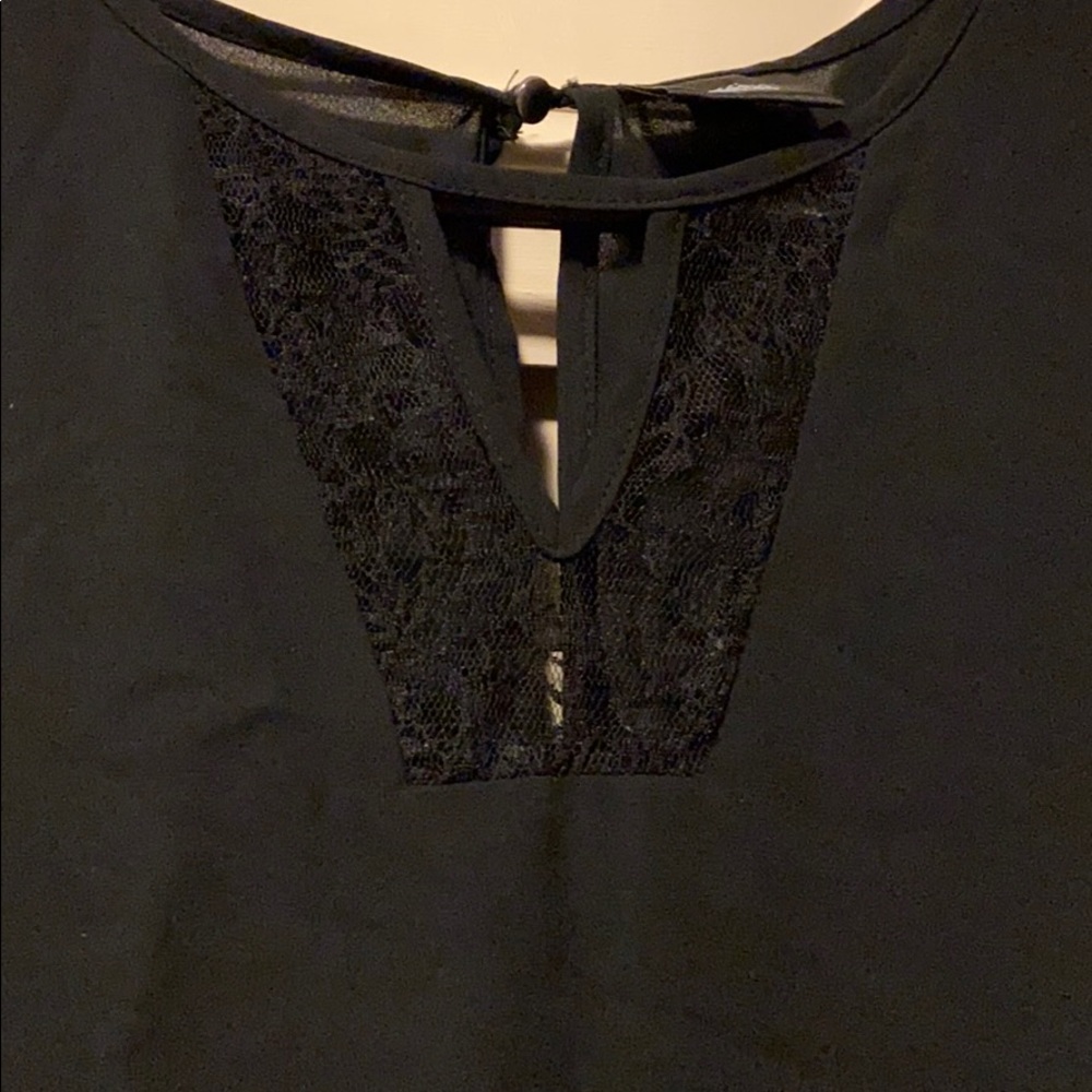 Mossimo Top - Picture 2 of 2